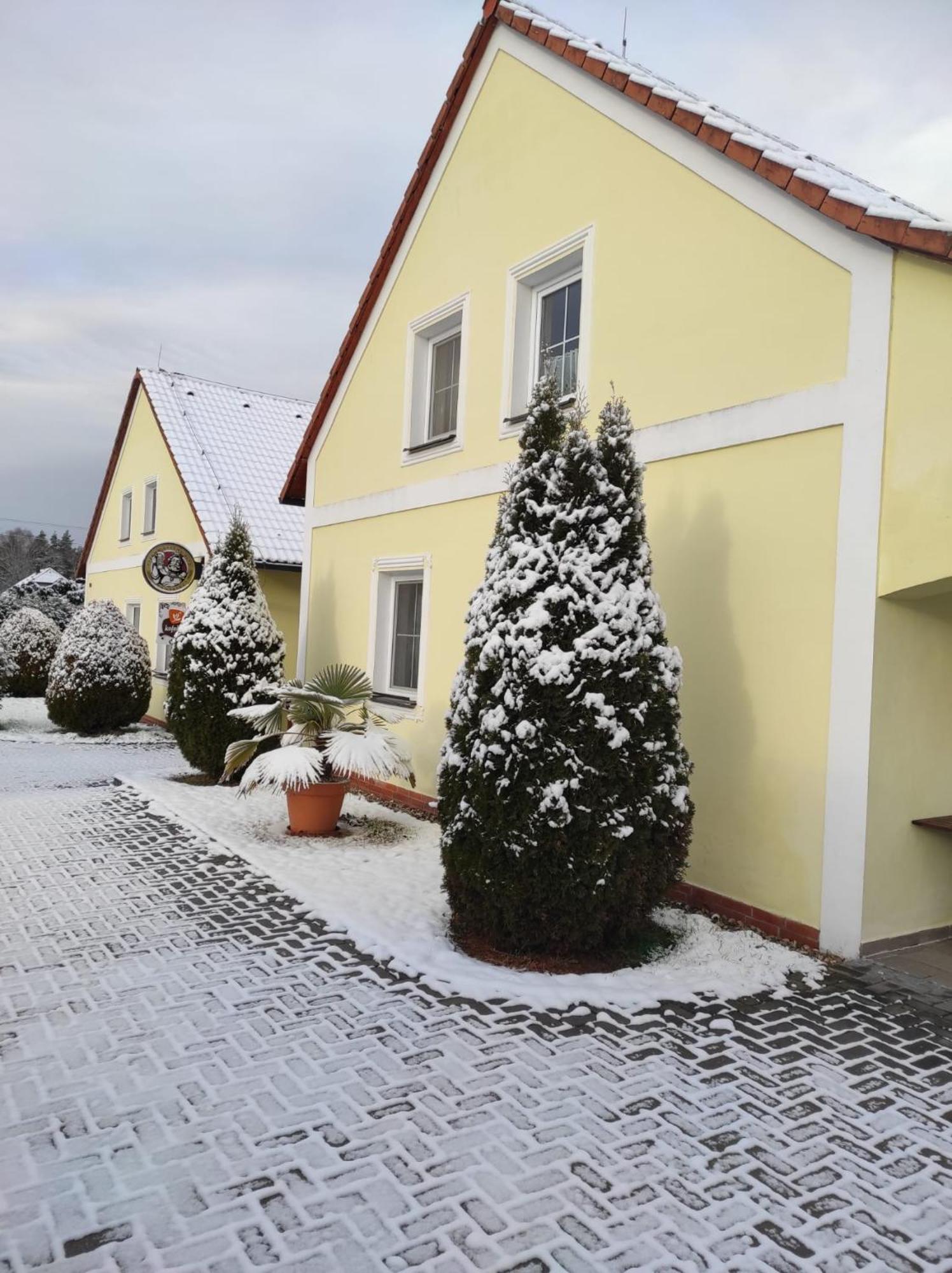 Penzion Kosky Hamr Exterior photo